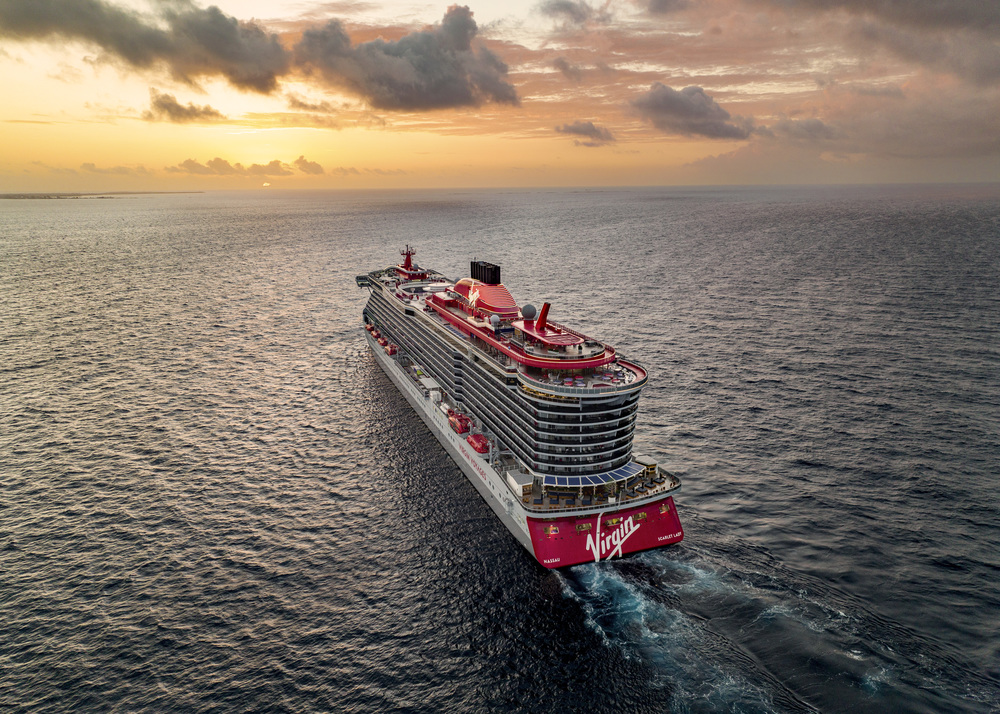 Cruise ship